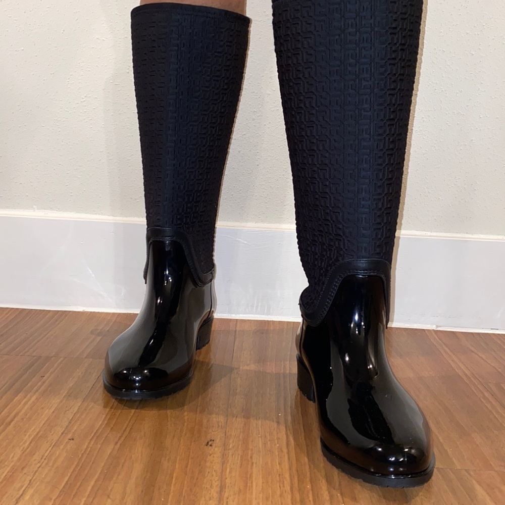 Rain boots